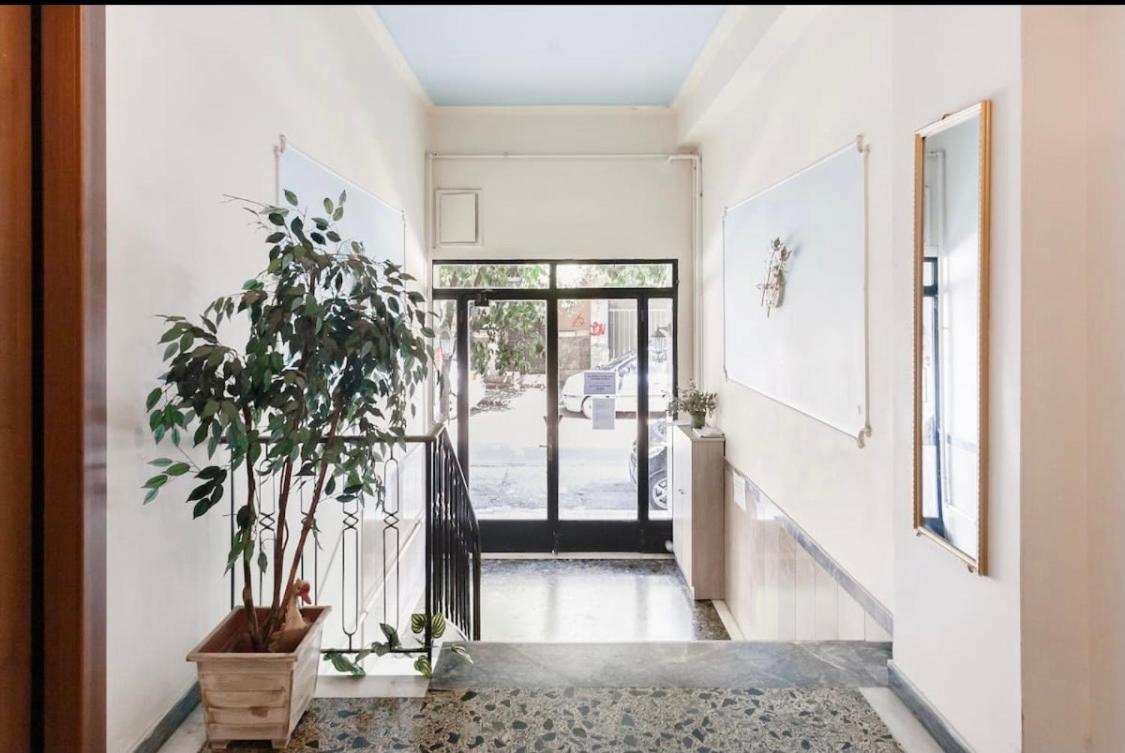 Your "Home Away From Home" - Phillopapou Hill Atene Esterno foto