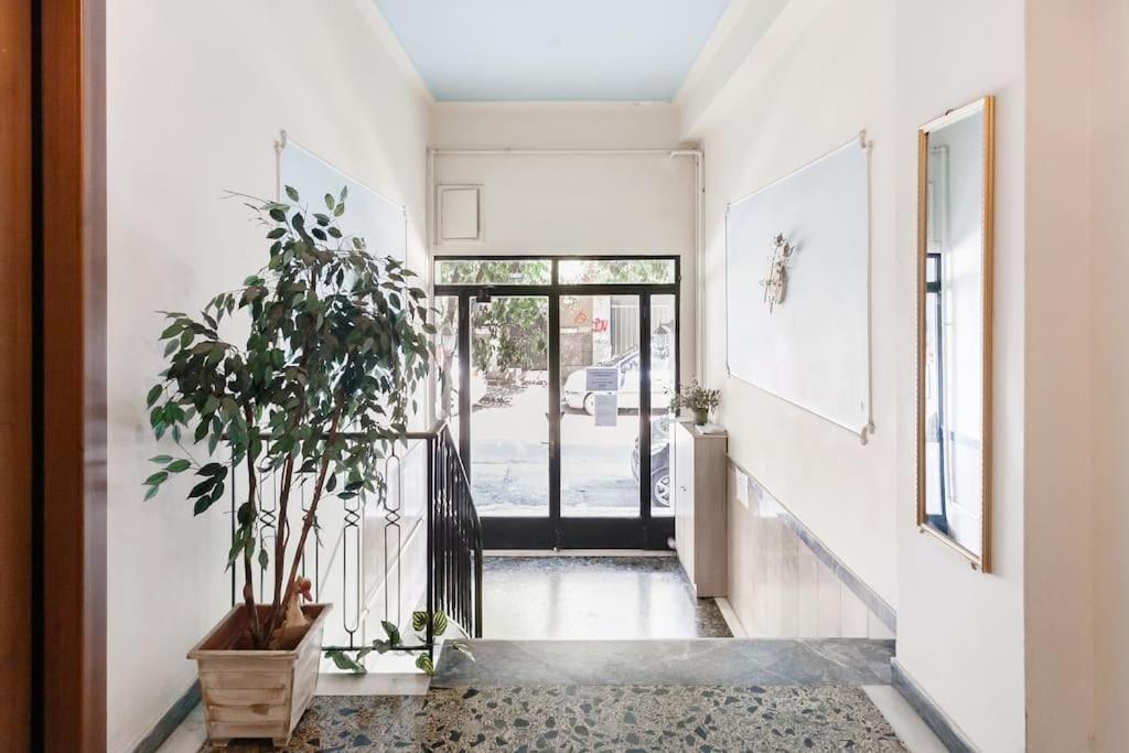 Your "Home Away From Home" - Phillopapou Hill Atene Esterno foto
