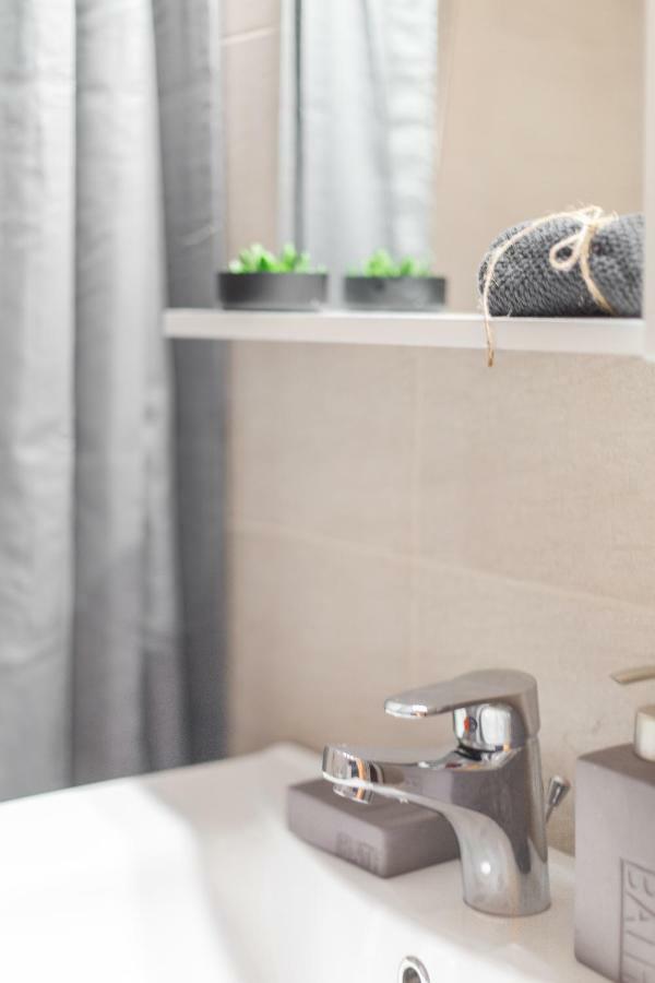 Your "Home Away From Home" - Phillopapou Hill Atene Esterno foto